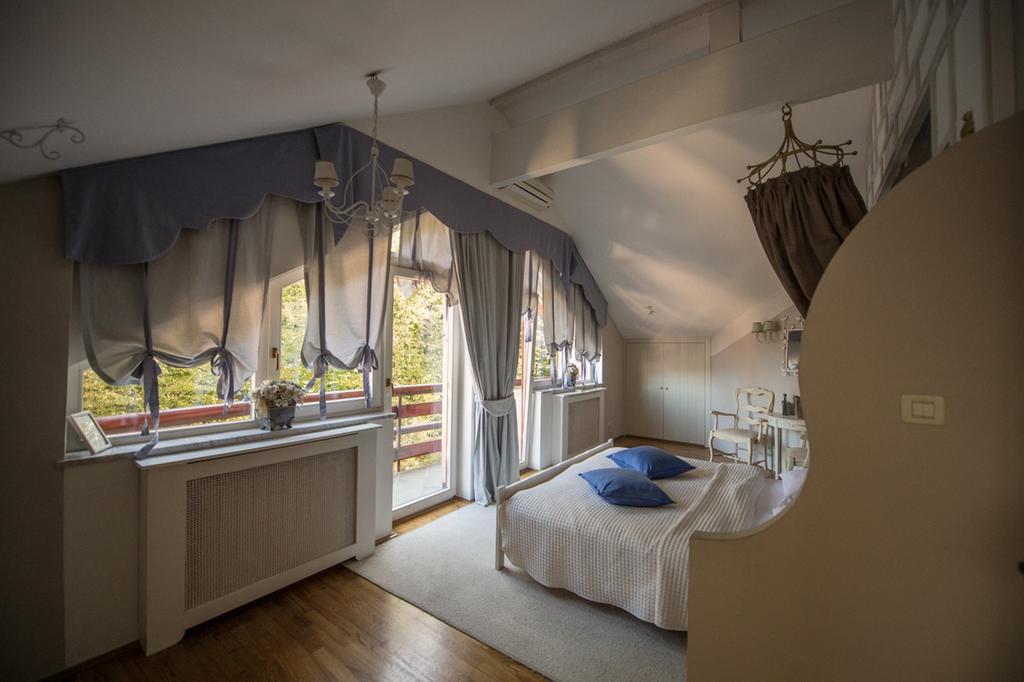 Guesthouse Trajbar Team Zaprešić Oda fotoğraf